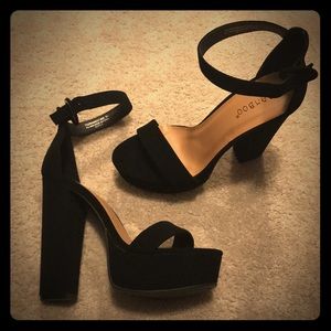 Black chunky platform heels